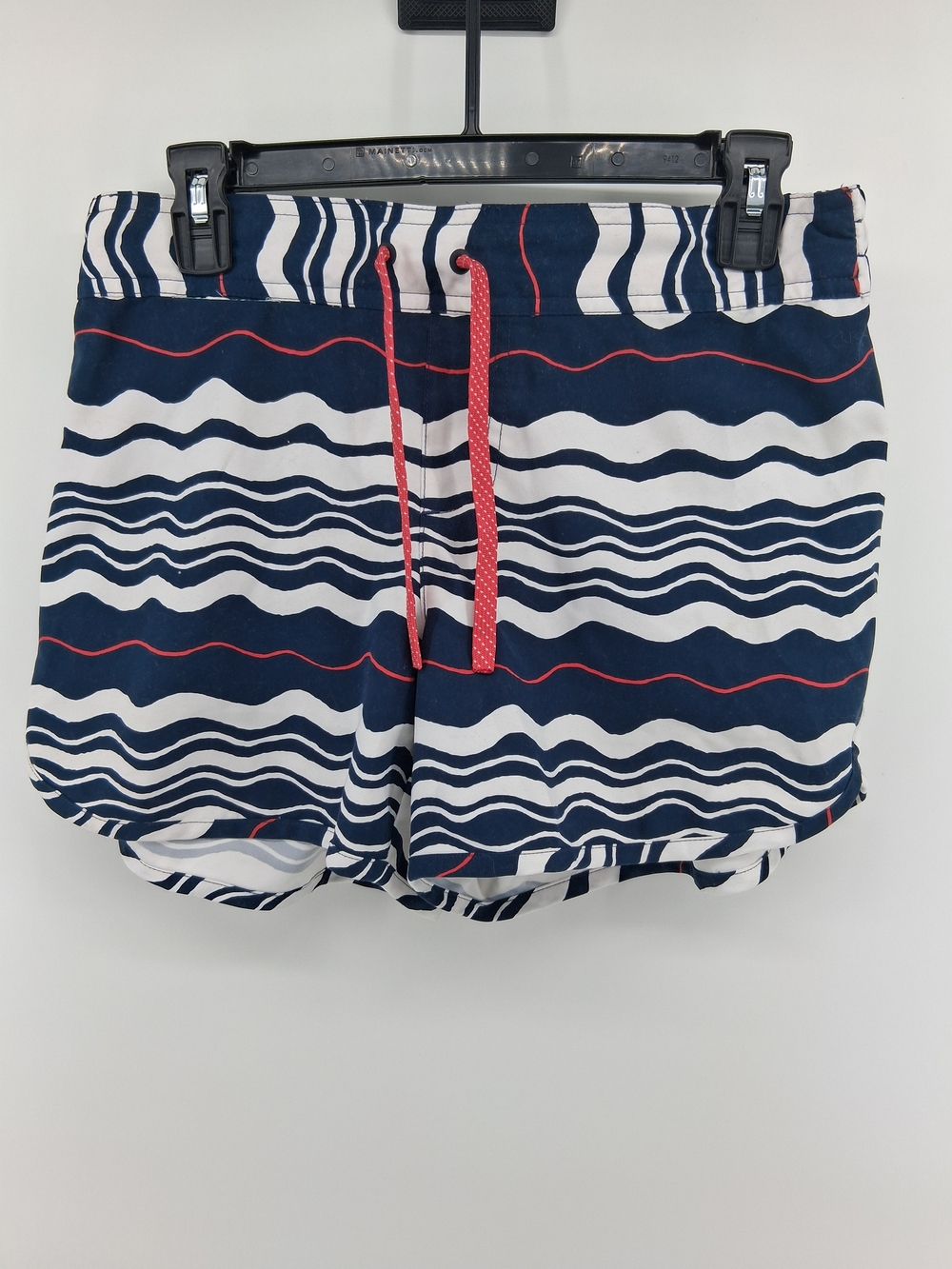 Womens Columbia Navy, White & Red Wave-Print Athletic Shorts